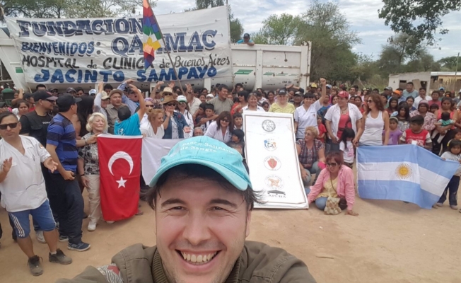 Türk aktör Arjantin’in ‘İyilik Meleği’ oldu Türk aktör Arjantin’in ‘İyilik Meleği’ oldu
