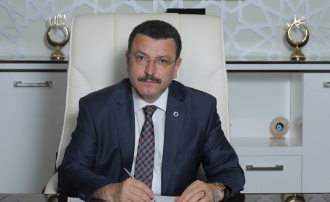 Başkan Genç'ten Bayram Mesajı Başkan Genç'ten Bayram Mesajı