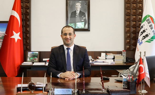 Akçaabat Belediye Başkanı Osman Nuri Ekim, Ramazan Bayramı Dolayısıyla Kutlama Mesajı Yayımladı Akçaabat Belediye Başkanı Osman Nuri Ekim, Ramazan Bayramı Dolayısıyla Kutlama Mesajı Yayımladı