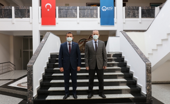 Türkiye Ulusal Ajansı Başkanı’ndan, KTÜ Rektörüne Ziyaret Türkiye Ulusal Ajansı Başkanı’ndan, KTÜ Rektörüne Ziyaret
