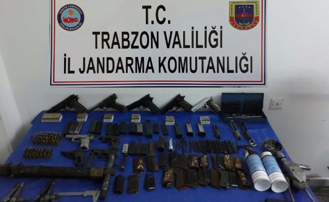 Trabzon'da silah kaçakçılığı