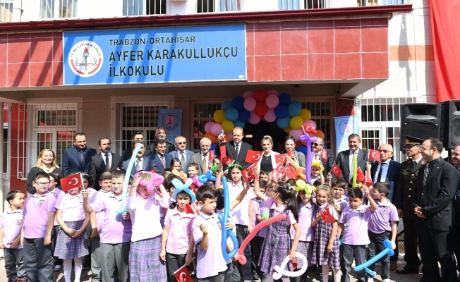 Trabzon'da 140 bin öğrenci ders başı yaptı