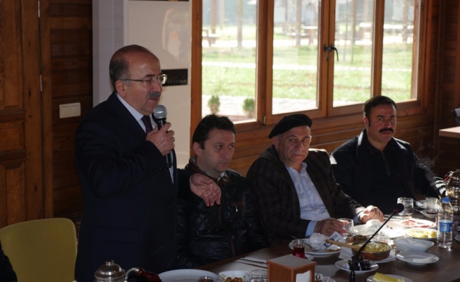Başkan Gümrükçüoğlu, Belediye çalışanlarıyla bir araya geldi