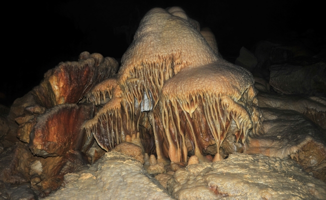 Gümüşhane'de Akçakale Mağarası turizme açılacak