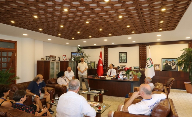 Resim Çalıştayı ekibinden Başkan Türkmen'e ziyaret