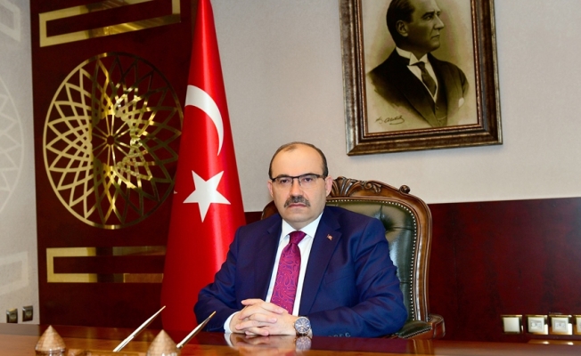 Trabzon Valisi İsmail Ustaoğlu’nun yeni yıl mesajı