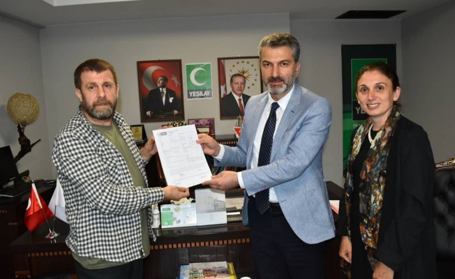 AK Parti Trabzon İl Başkanı Dr. Sezgin Mumcu, Türkiye Yeşilay Cemiyeti Trabzon Şubesini ziyaret etti.