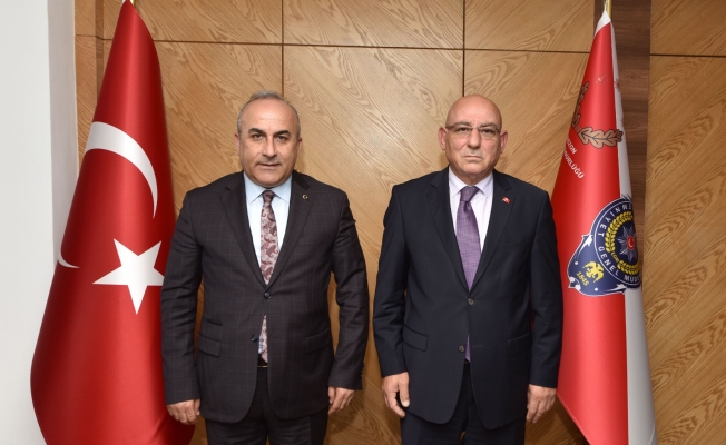 Başkan Kara Emniyet Müdürü Kenan Aydoğan’ı ziyaret etti