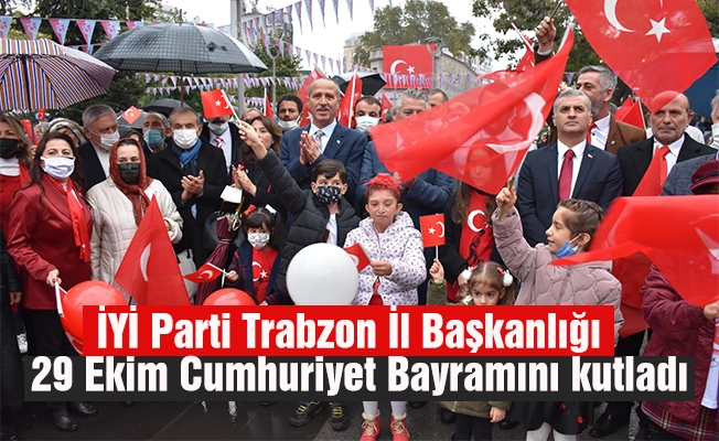 İYİ Parti Trabzon İl Başkanlığı her yıl gerçekleştirdiği coşkulu 29 Ekim Cumhuriyet Bayramı kutlamalarına bir yenisini ekledi.