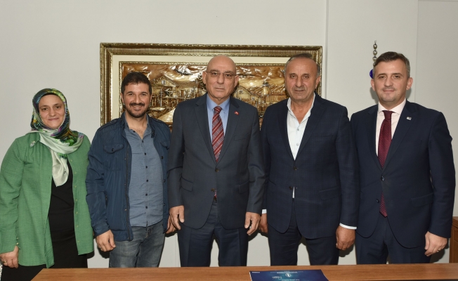 Başkan Kara esnaf odalarını ziyaret etti, sektörlerin taleplerini dinledi